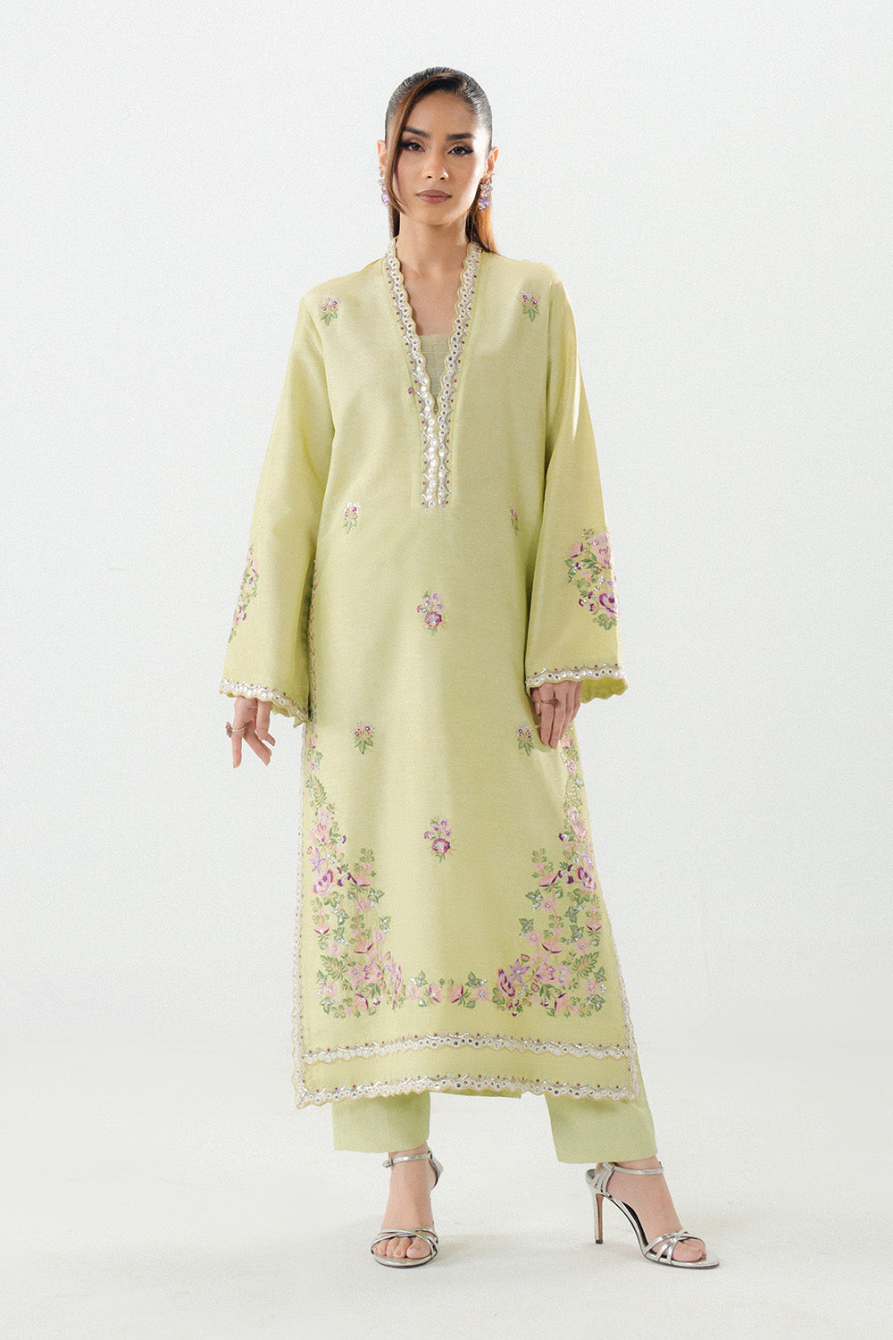 MOONLIT GRACE - MSS5927