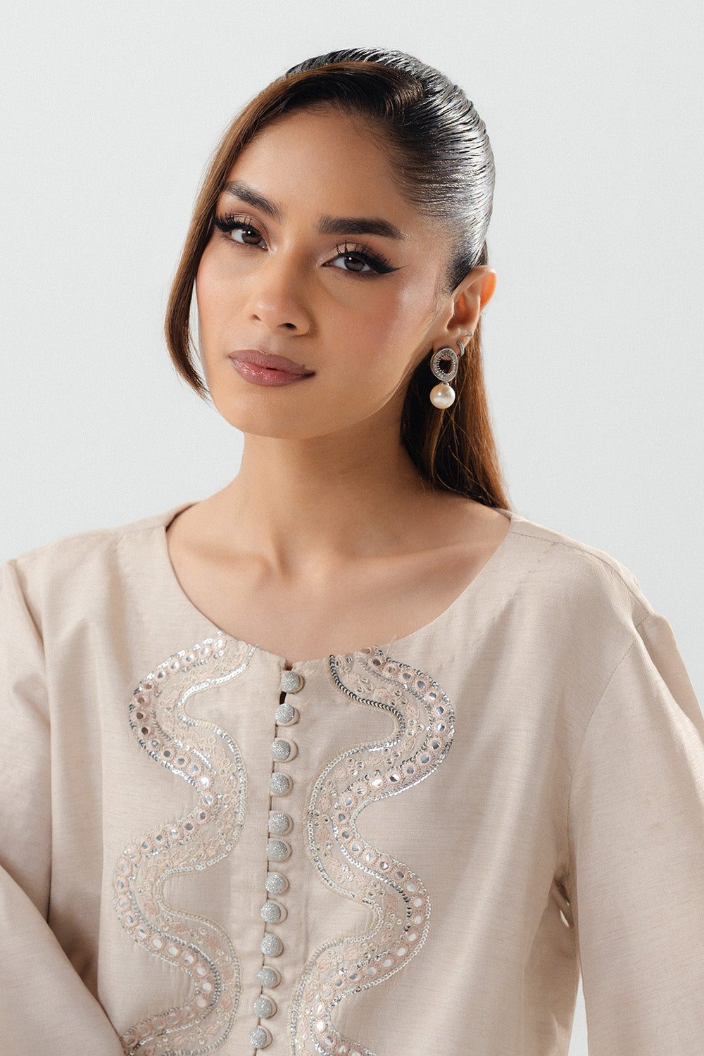 NEUTRAL GLOW - MSS5930